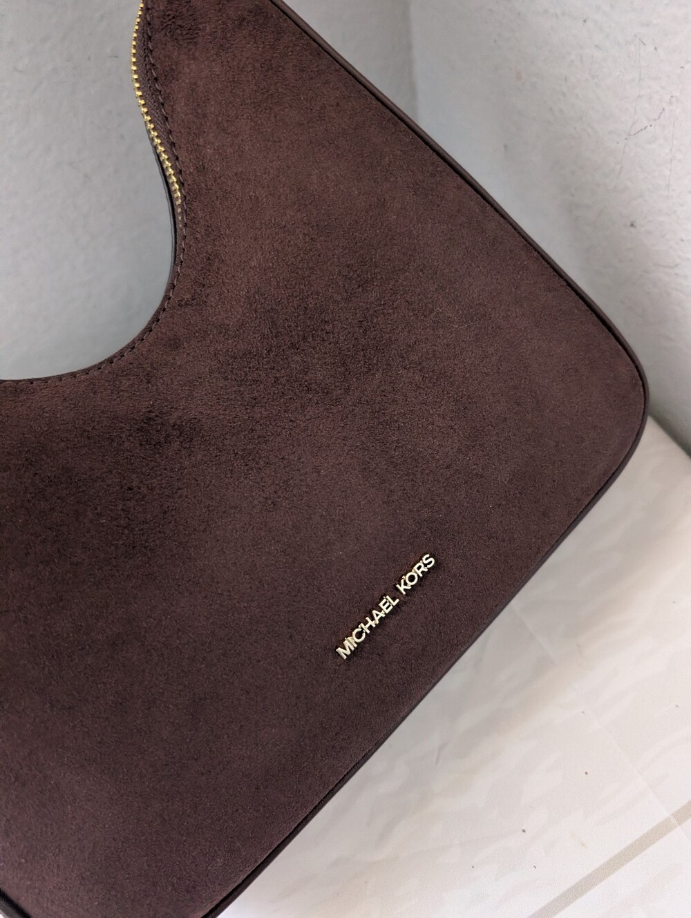 NWT Michael Kors Nayla Small Suede Hobo Shoulder Bag In Nutmeg - Picture 3 of 4